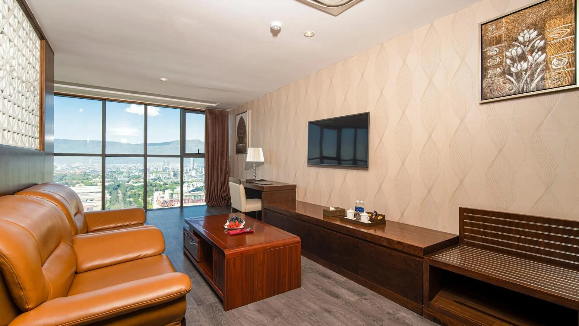 Luxtery Hotel & Spa Da Nang Vietnam