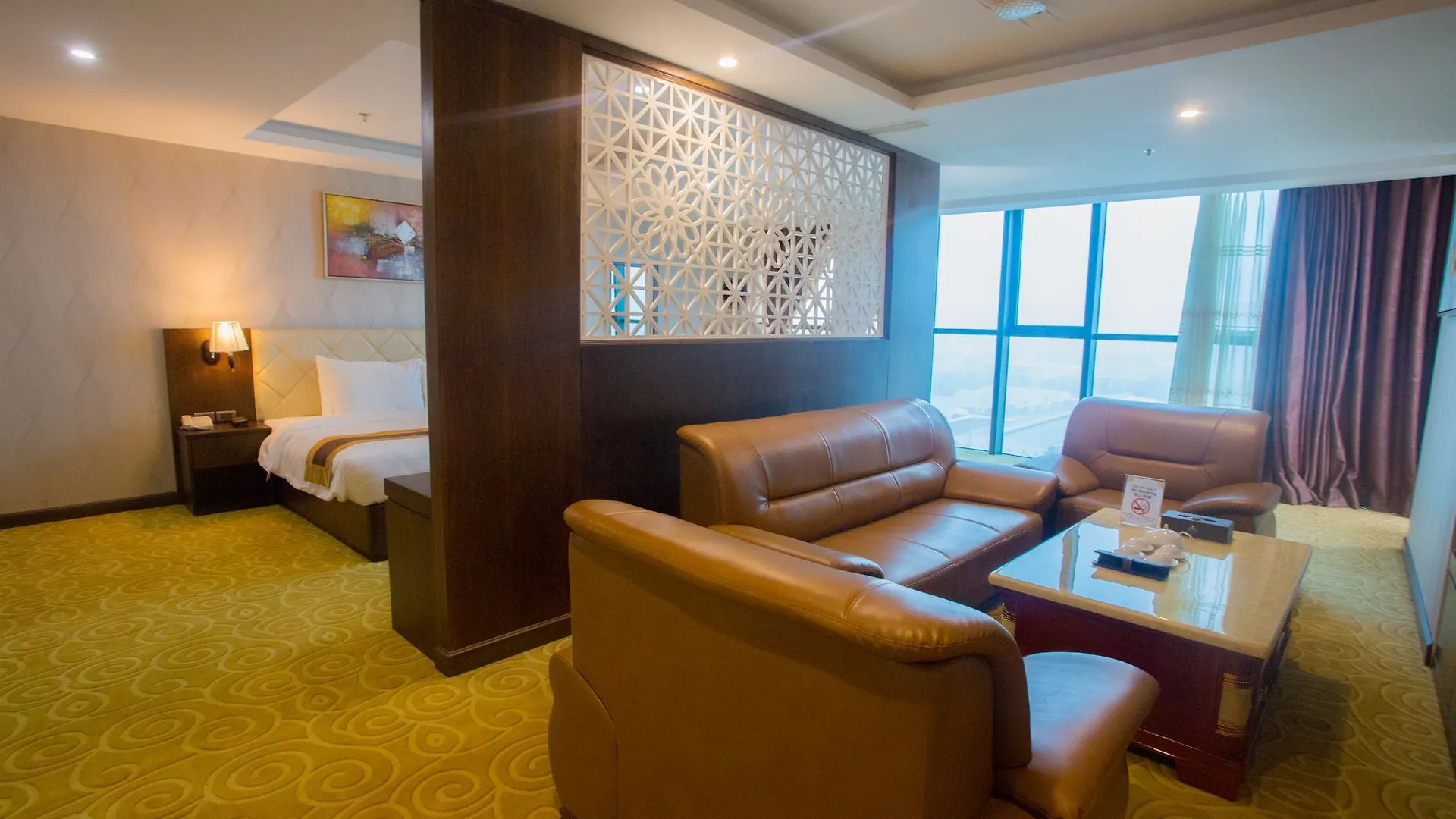 Luxtery Hotel & Spa Da Nang 4*,