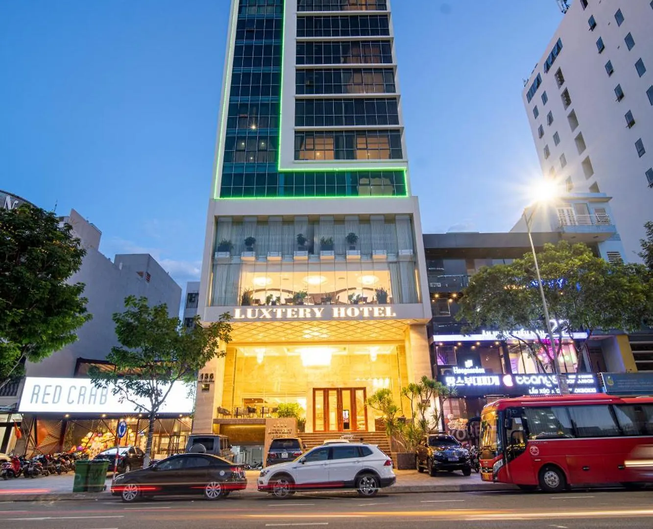 Luxtery Hotel & Spa Da Nang