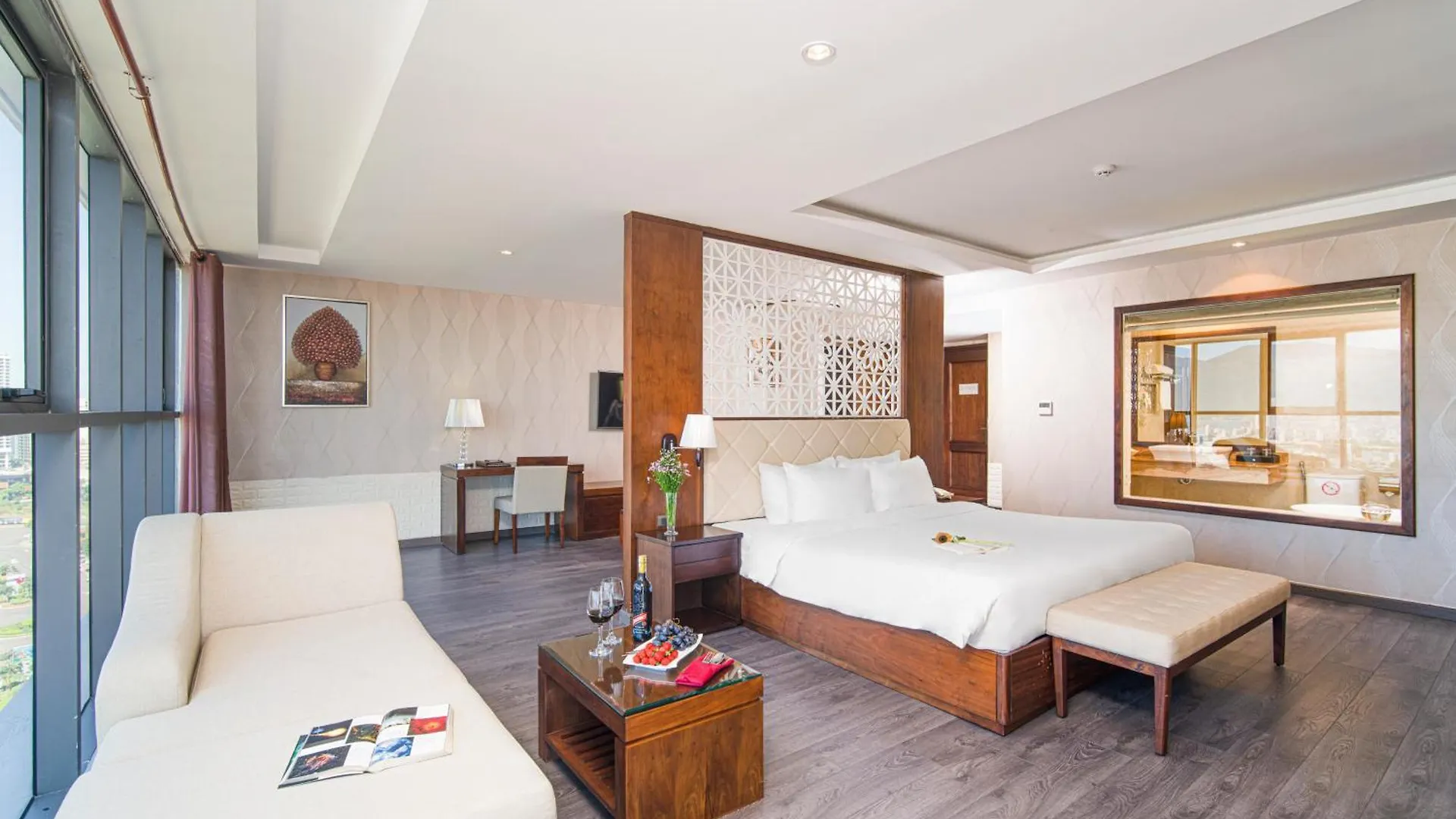 Luxtery Hotel & Spa Da Nang
