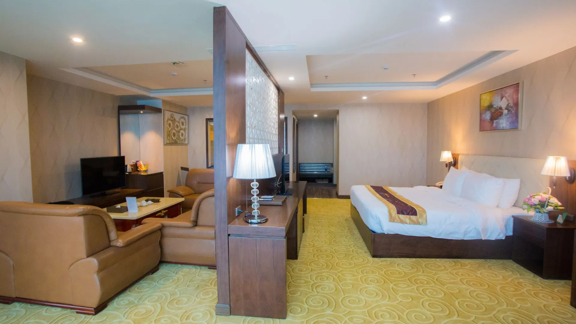 Luxtery Hotel & Spa Da Nang 4*,